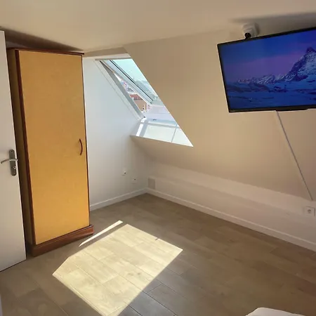 Hotel Le Pixi Angelus Bagnolet